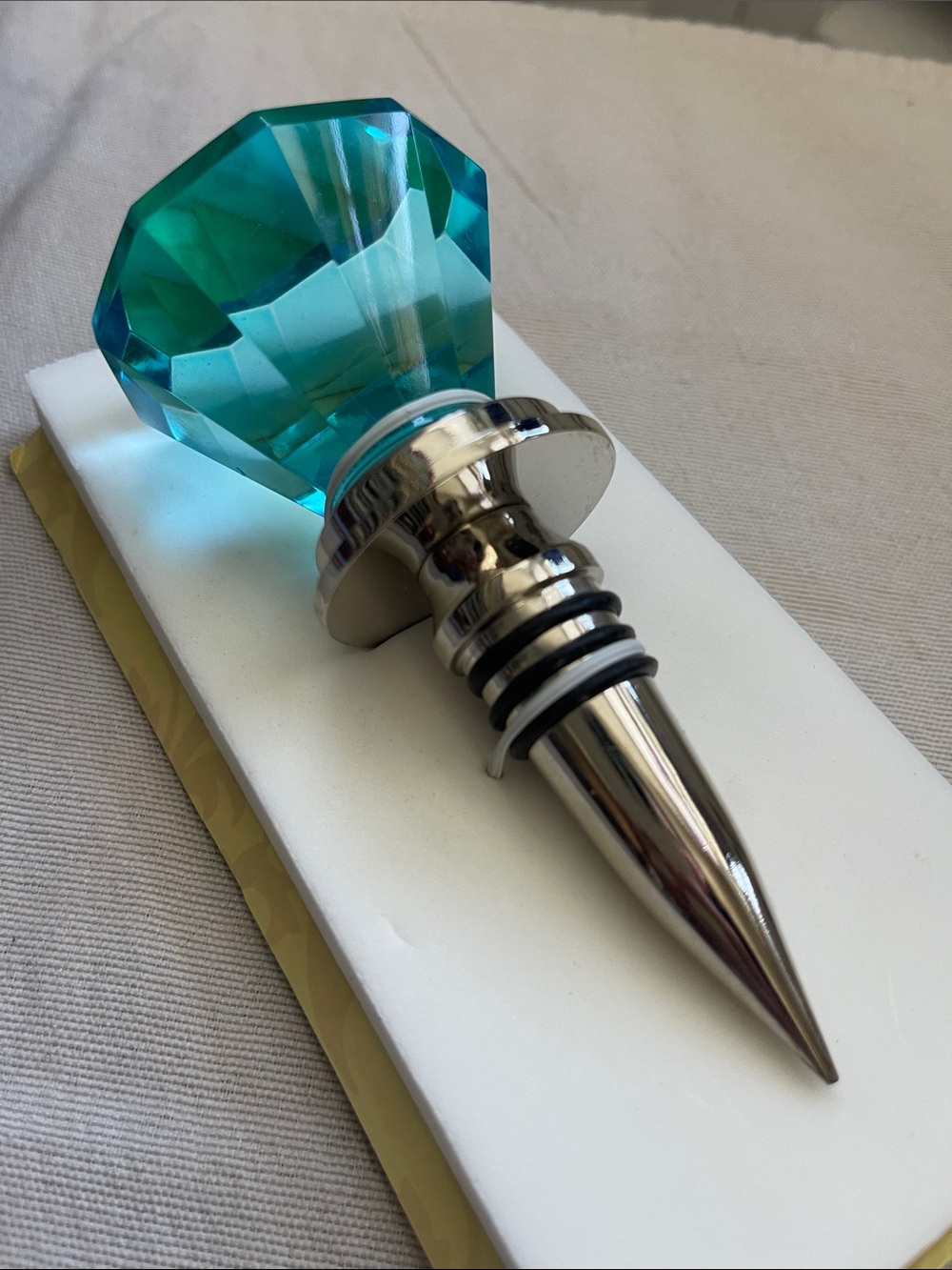 Turquoise Crystal Diamond Wine Bottle Stopper - Picture 6 of 6